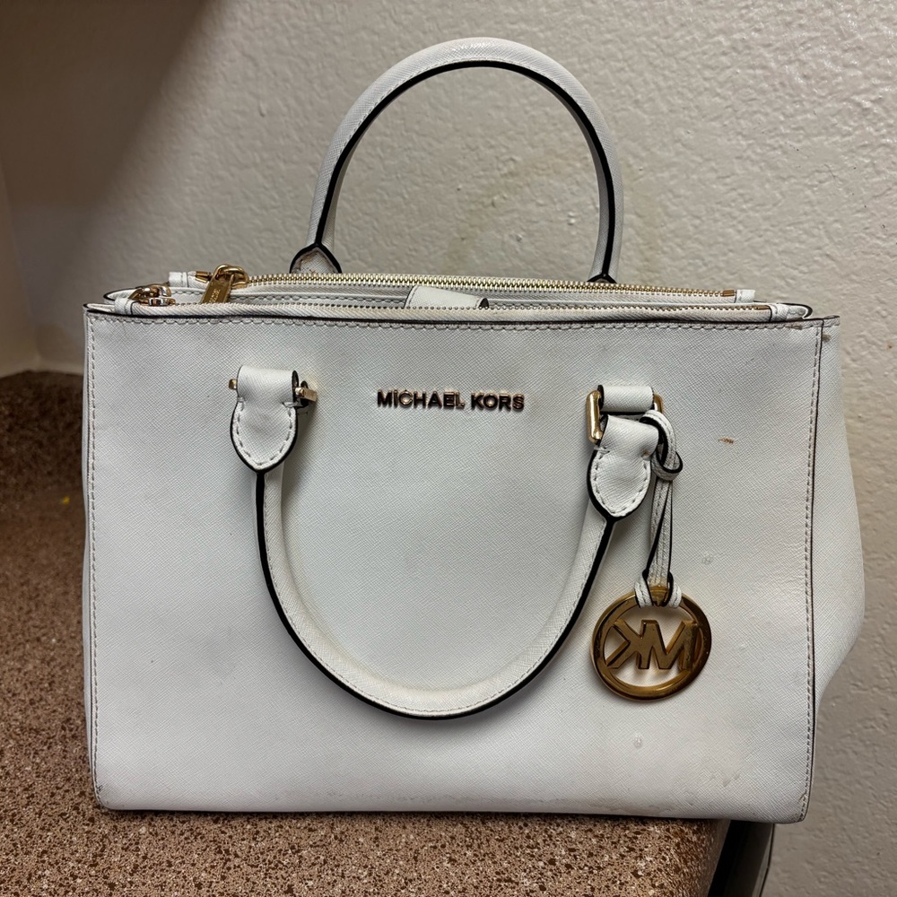 White Michael Kors handbag
